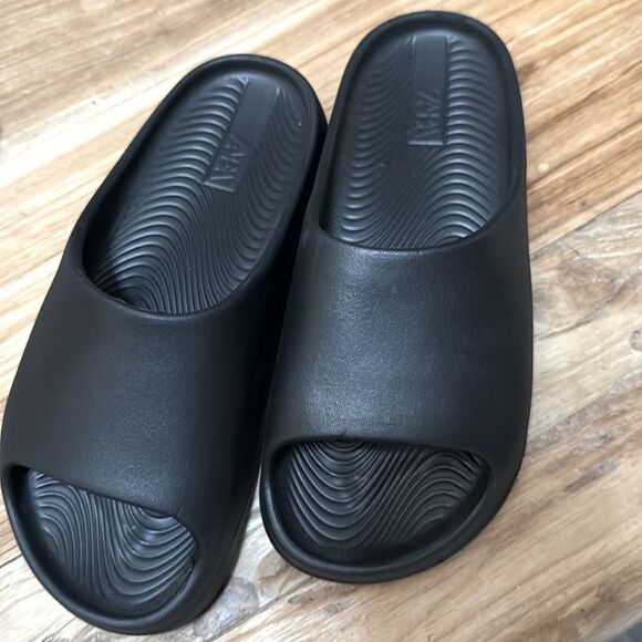 NWOT Zara Flatform Sandals in Black-Size 7.5/38 - Picture 8 of 12